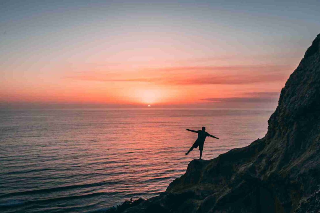 服饰和服装的区别,服饰与服装的区别是什么